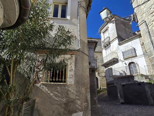 Casa indipendente in vendita a Villa Santa Maria CH