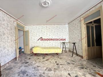 Casa indipendente in vendita a Villafrati PA