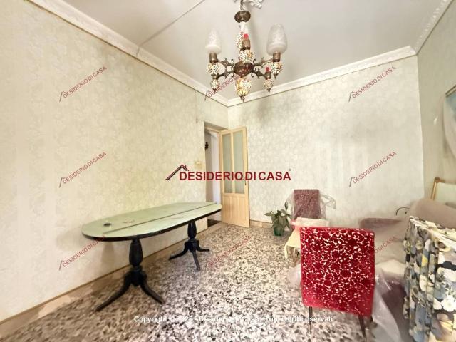 Casa indipendente in vendita a Villafrati PA