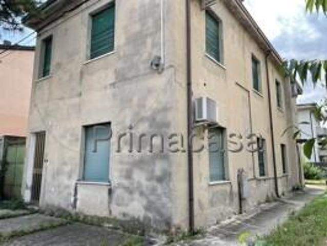 Casa indipendente in vendita a Villafranca Di Verona