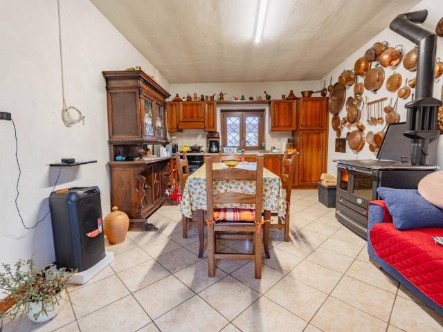 Casa indipendente in vendita a Villafranca Piemonte TO