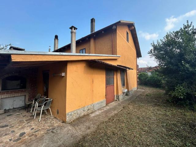 Casa indipendente in vendita a Villafranca Piemonte TO