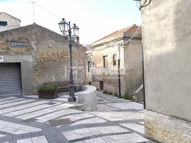 Casa indipendente in vendita a Villafranca Tirrena