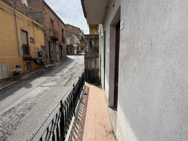 Casa indipendente in vendita a Villafranca Tirrena ME