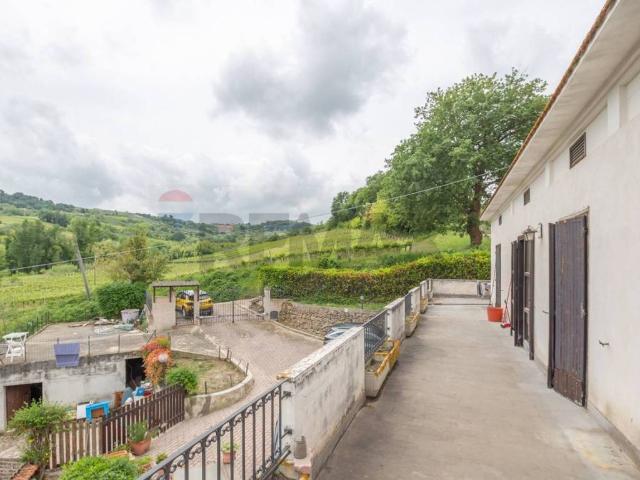 Casa indipendente in vendita a Villamagna CH
