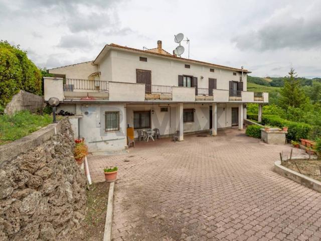 Casa indipendente in vendita a Villamagna CH