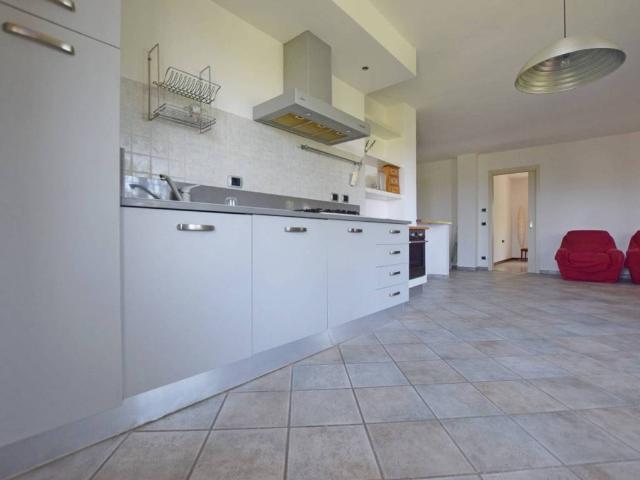 Casa indipendente in vendita a Villanova Mondovì CN