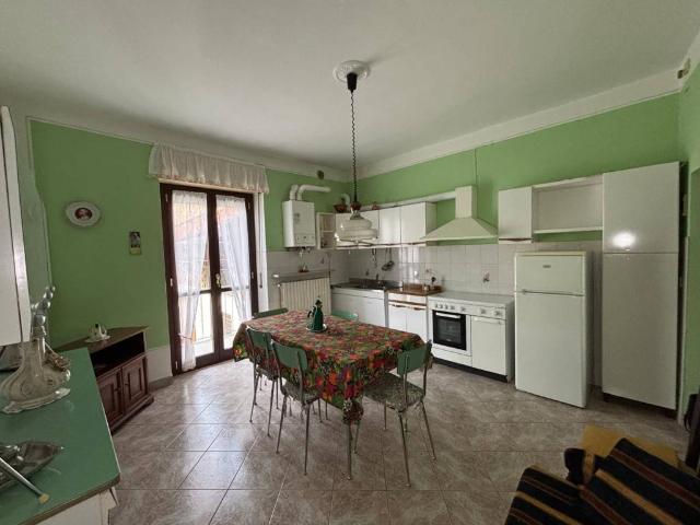 Casa indipendente in vendita a Villanova Mondovì CN