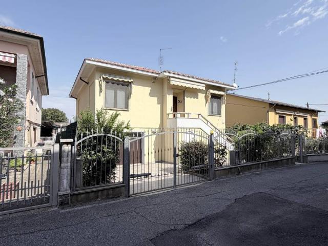 Casa indipendente in vendita a Villanova Monferrato AL