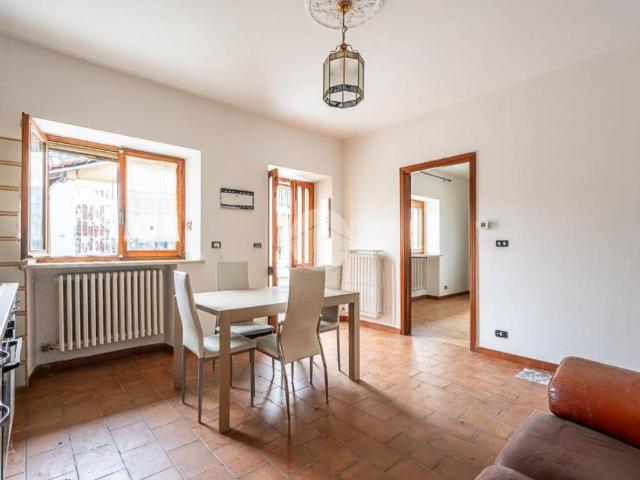 Casa indipendente in vendita a Villanova Canavese TO