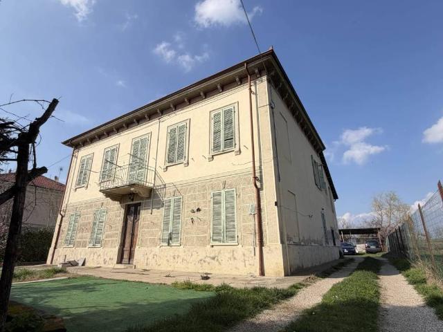 Casa indipendente in vendita a Villanova d'Asti AT