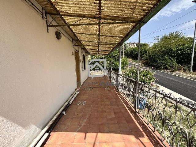 Casa indipendente in vendita a Villanova del Battista AV