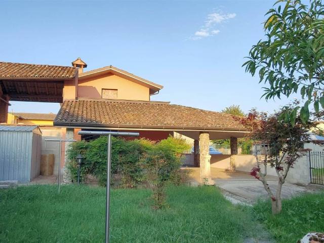 Casa indipendente in vendita a Villanova del Sillaro LO