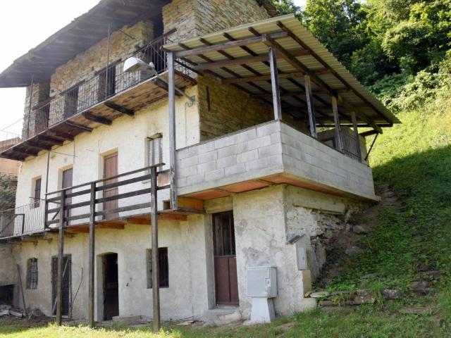 Casa indipendente in vendita a Villar Focchiardo TO
