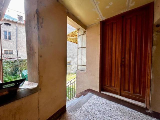 Casa indipendente in vendita a Villar Focchiardo TO