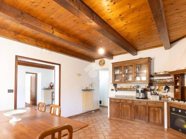 Casa indipendente in vendita a Villar Pellice TO