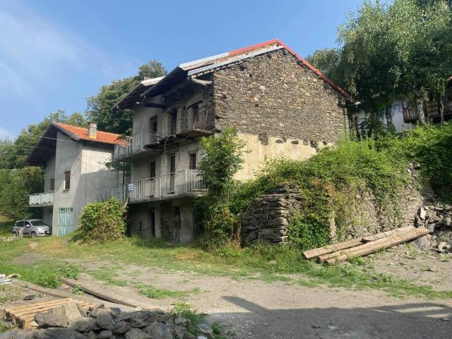 Casa indipendente in vendita a Villar Perosa TO