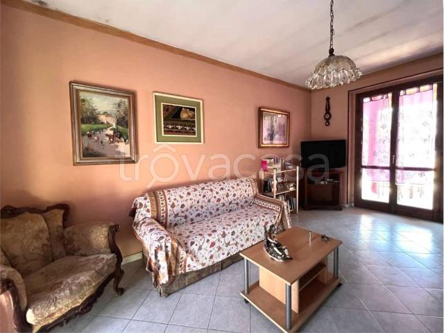 Casa indipendente in vendita a Villar Perosa via Primo Laurenti, 38