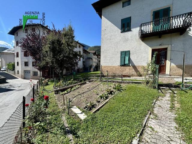 Casa indipendente in vendita a Ville d'Anaunia TN