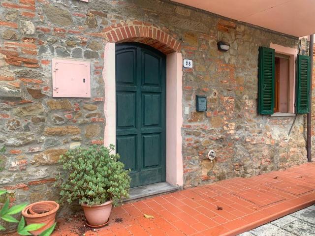 Casa indipendente in vendita a Vinci FI