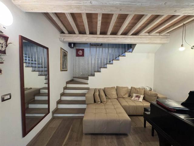 Casa indipendente in vendita a Vinci FI