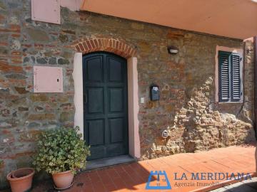 Casa indipendente in vendita a Vinci FI