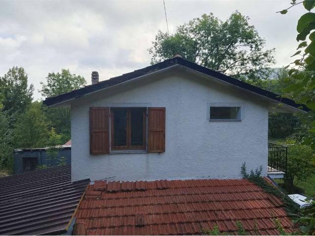 Casa indipendente in vendita a Viola CN