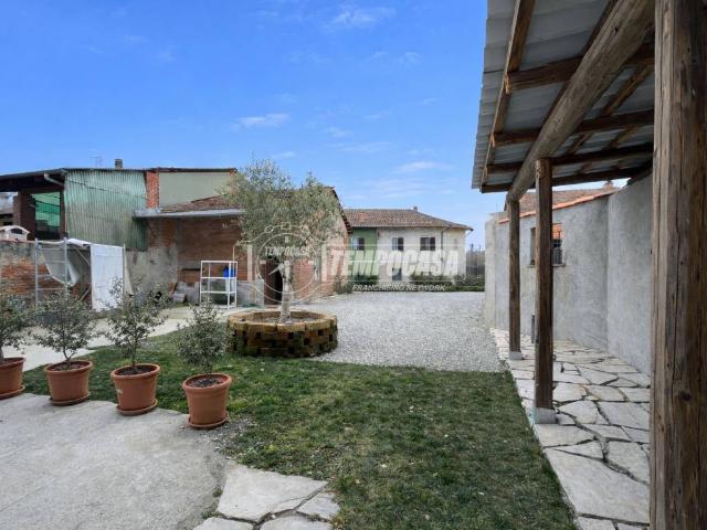 Casa indipendente in vendita a Vische TO