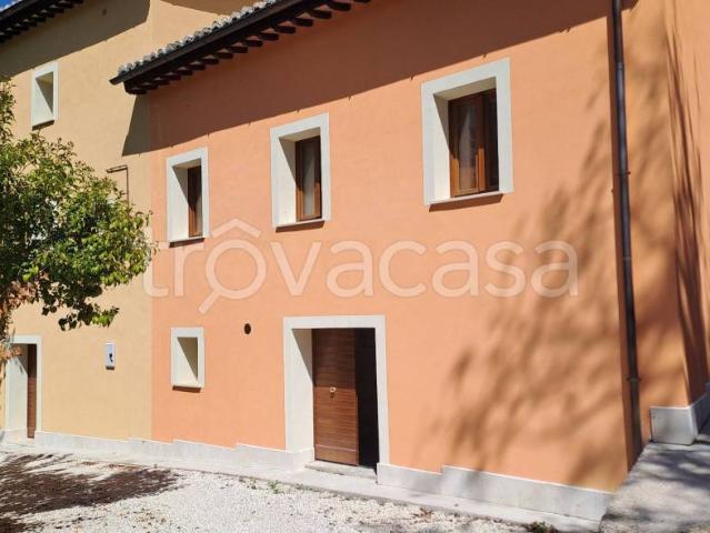 Casa indipendente in vendita a Visso