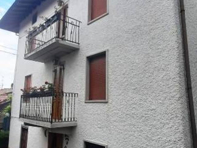 Casa indipendente in vendita a Zogno BG