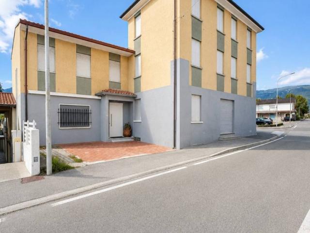 Casa indipendente in vendita a Zanè VI