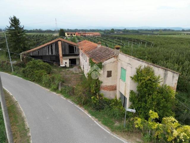 Casa indipendente in vendita a Zevio VR