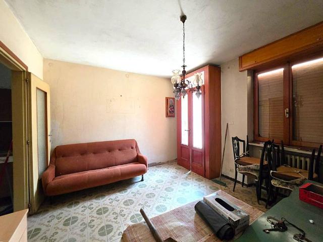 Casa indipendente in vendita a Zerbo PV