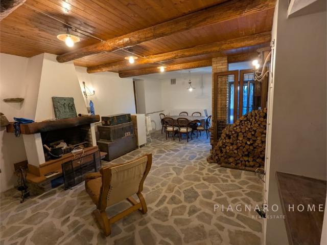 Casa indipendente in vendita a Zeri