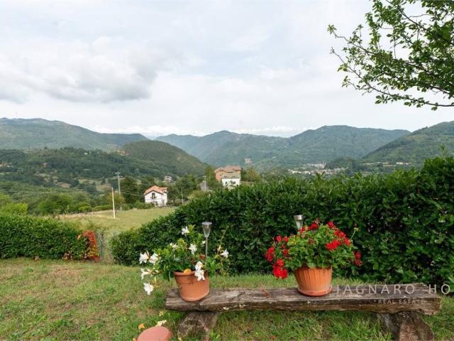 Casa indipendente in vendita a Zeri MS