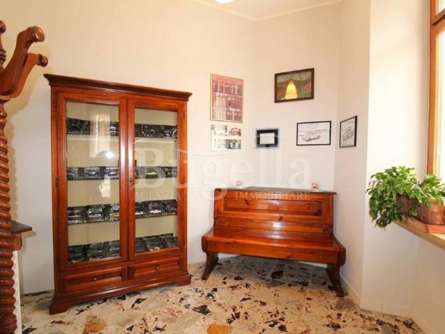 Casa indipendente in vendita a Zimone via Roma, 2