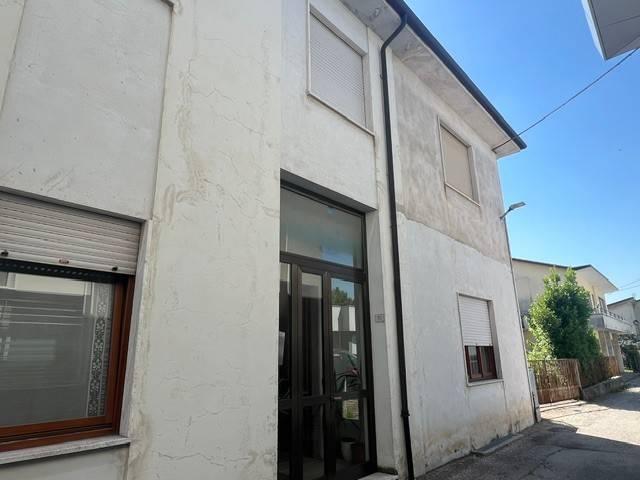 Appartamento in vendita a Zugliano VI