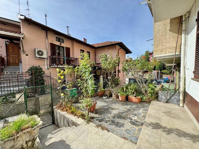 Casa indipendente in vendita a Zumaglia BI