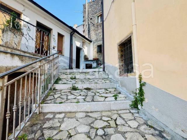 Casa indipendente in vendita a Zungoli via porta sant'anna, 54