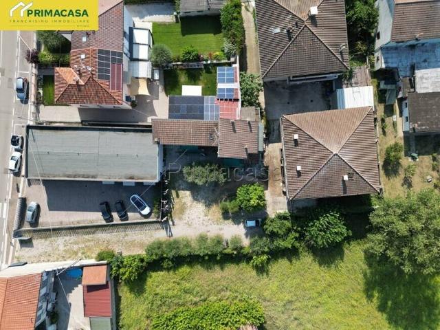 Casa indipendente in vendita ad Albaredo d'Adige via Roma, 12