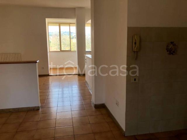 Casa indipendente in vendita ad Ancona via Ascoli Piceno, Posatora