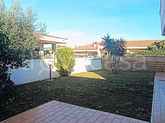 Casa indipendente in vendita ad Anzio via miglioramento, 157, Rinascimento