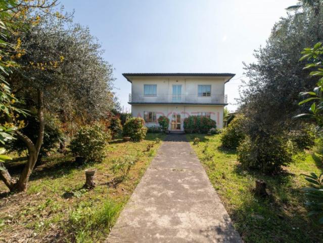 Casa indipendente in vendita ad Arzergrande via Umberto I