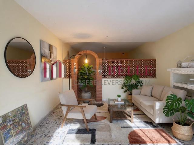 Casa indipendente in vendita, Camaiore vado