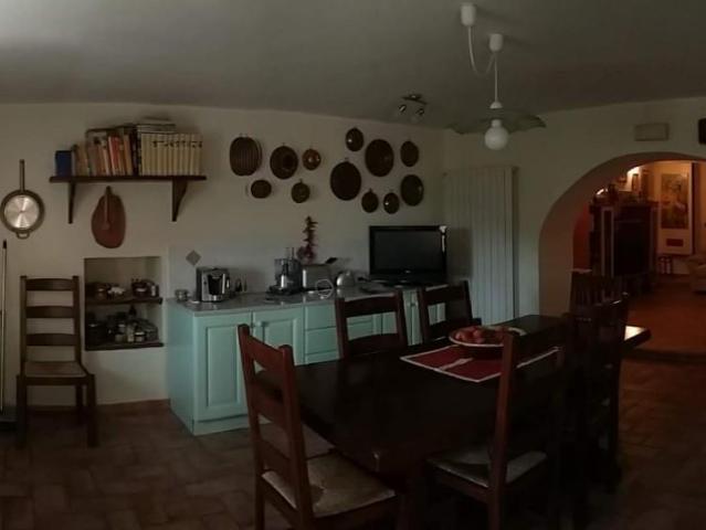 Casa indipendente in vendita, Carrara fossola