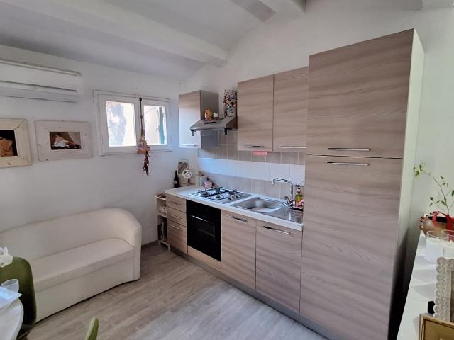 Casa indipendente in vendita in piaggia del murello, Arezzo