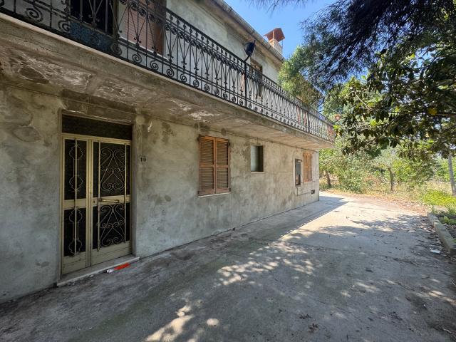 Casa indipendente in vendita in roccascalegna, Roccascalegna
