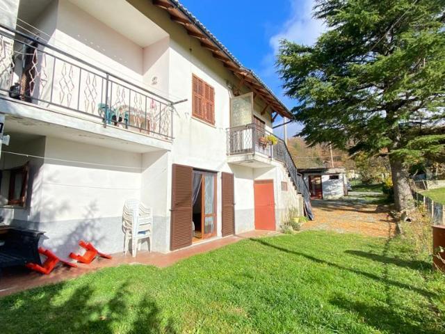 Casa indipendente in vendita in via franciavia francia 91, Tiglieto