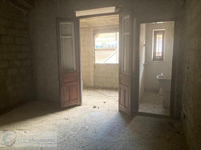 Casa indipendente in vendita in via nicosia n. 3 roccapalumba, Roccapalumba