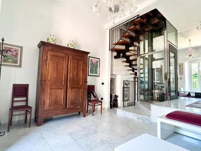 Casa indipendente in vendita, Pisa marina di
